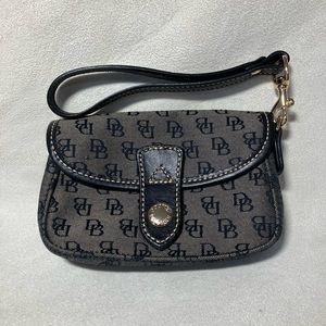 Dooney & Bourke Black Logo Wristlet
